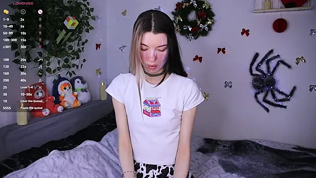 Emmie shy online show from January 9, 12:08 pm