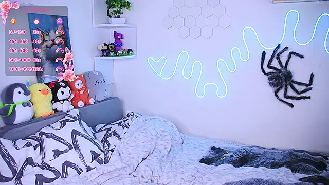 Emmie shy online show from February 26, 11:53 am