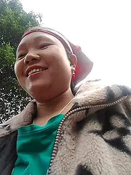 hoami-hot online show from December 3, 1:35 am