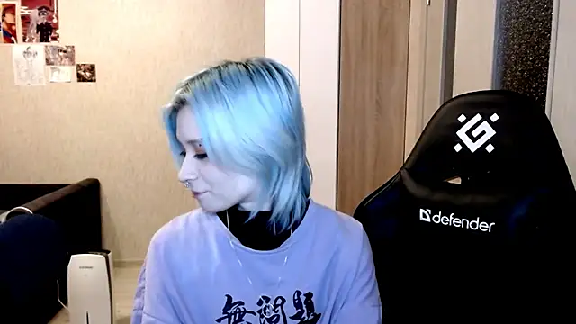 SophiaLur online show from November 16, 4:23 pm