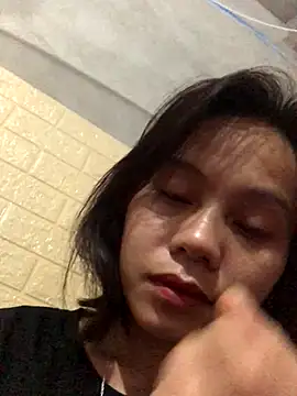 Snapshot of Trangbabylove chatting on December 16, 12:48 am Trangbabylove online show from December 16, 12:48 am