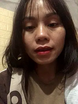 Trangbabylove online show from January 6, 7:45 am