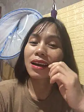 Snapshot of Trangbabylove chatting on March 23, 5:39 pm Trangbabylove online show from March 23, 5:39 pm