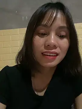 Snapshot of Trangbabylove chatting on April 7, 4:51 pm Trangbabylove online show from April 7, 4:51 pm