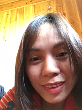 Snapshot of Trangbabylove chatting on April 20, 1:52 am Trangbabylove online show from April 20, 1:52 am