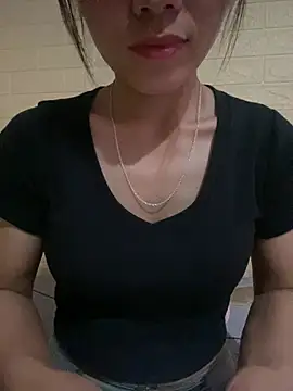 Trangbabylove online show from July 23, 6:00 am