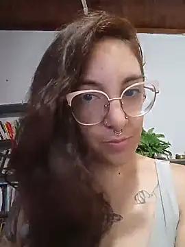 Snapshot of Melinerd chatting on July 19, 1:04 pm Melinerd online show from July 19, 1:04 pm