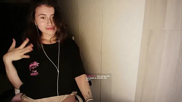 KristinaScott online show from March 7, 4:59 pm