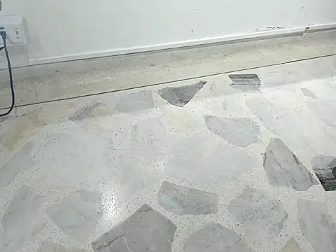 noa-camila online show from November 24, 12:38 pm