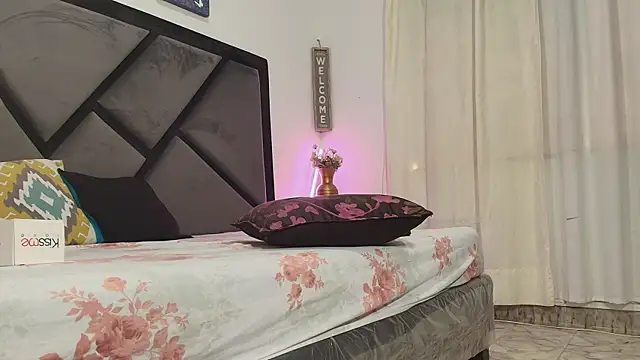 VelvetNaughty online show from November 20, 12:38 pm