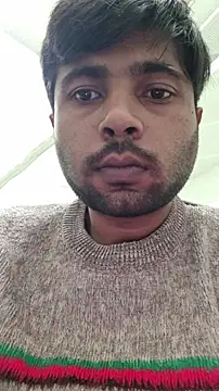 Snapshot of syndyc1 chatting on November 25, 8:14 am syndyc1 online show from November 25, 8:14 am