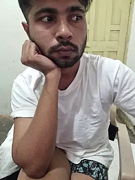 Snapshot of syndyc1 chatting on December 2, 7:42 pm syndyc1 online show from December 2, 7:42 pm