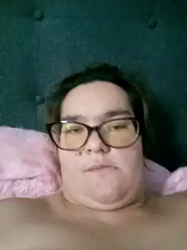 BabyGirlll1 online show from November 21, 5:11 pm