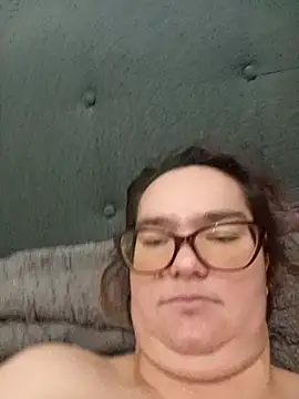 BabyGirlll1 online show from November 28, 8:44 pm