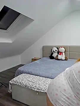 Nina4Velour online show from December 3, 8:07 pm