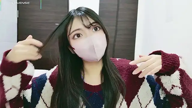 --Sui-- online show from November 18, 12:42 pm