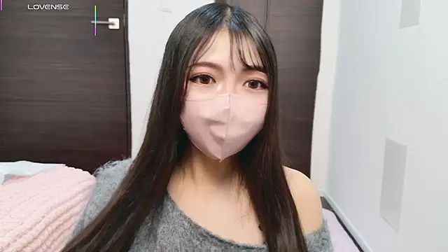 --Sui-- online show from December 3, 10:35 am