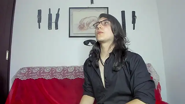 Snapshot of Amoneth_Xx chatting on November 18, 8:13 pm Amoneth Xx online show from November 18, 8:13 pm