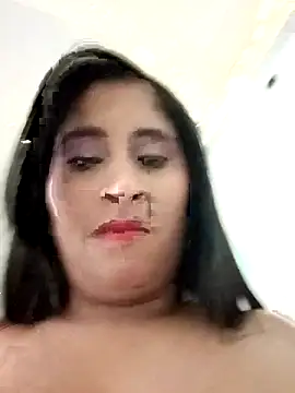 CarolinaNavas33 online show from December 18, 1:55 am