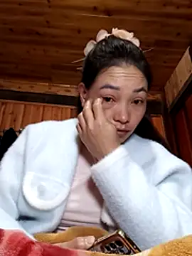  Su-Su  online show from January 9, 9:49 pm