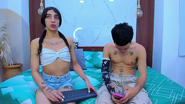 Loversinfire2 online show from July 25, 1:15 am