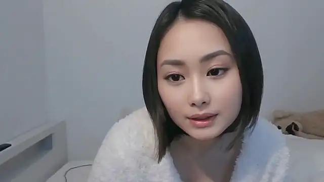 mio-japan online show from February 8, 11:35 am