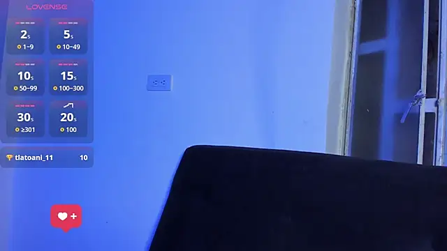 Snapshot of fer_jis chatting on November 25, 5:18 am fer jis online show from November 25, 5:18 am