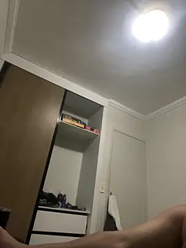 Snapshot of oIAcyber chatting on November 24, 10:20 pm oIAcyber online show from November 24, 10:20 pm