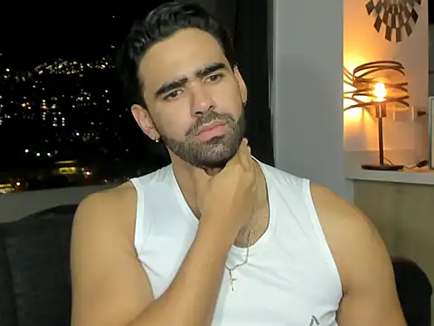 Brad Martin online show from December 3, 1:35 am