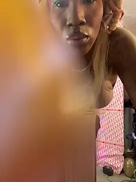 Motherbigbus online show from March 4, 5:24 am