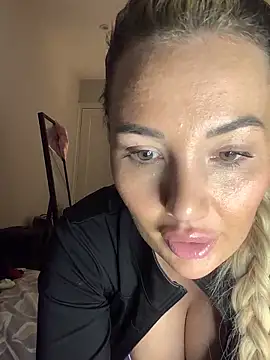 xoxohan11 online show from March 26, 10:04 pm