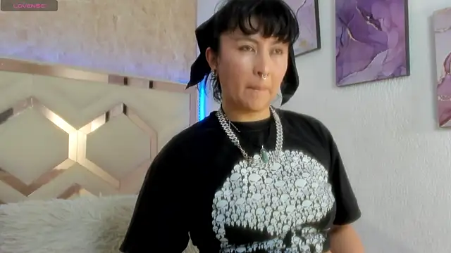 Snapshot of LILITH_LIBELULA chatting on May 21, 11:17 am LILITH LIBELULA online show from May 21, 11:17 am