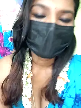 Snapshot of Premalatha_28 chatting on November 22, 8:08 pm Premalatha 28 online show from November 22, 8:08 pm