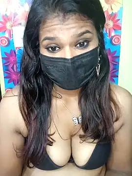 Snapshot of Premalatha_28 chatting on November 24, 6:13 am Premalatha 28 online show from November 24, 6:13 am