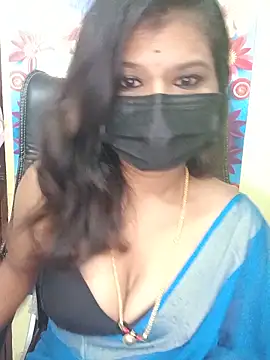 Snapshot of Premalatha_28 chatting on May 10, 7:08 pm Premalatha 28 online show from May 10, 7:08 pm