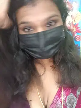 Snapshot of Premalatha_28 chatting on May 14, 6:15 pm Premalatha 28 online show from May 14, 6:15 pm
