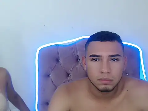 forbidden duo  online show from November 27, 8:33 pm