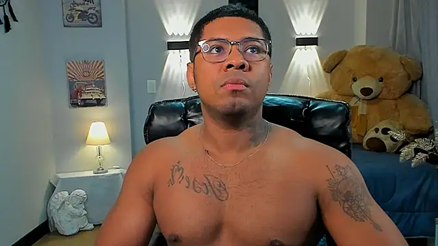 LEONHDZ online show from November 17, 3:12 am