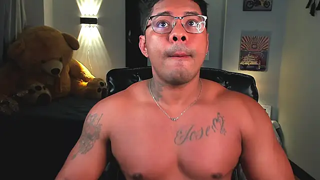 LEONHDZ online show from November 21, 5:28 am