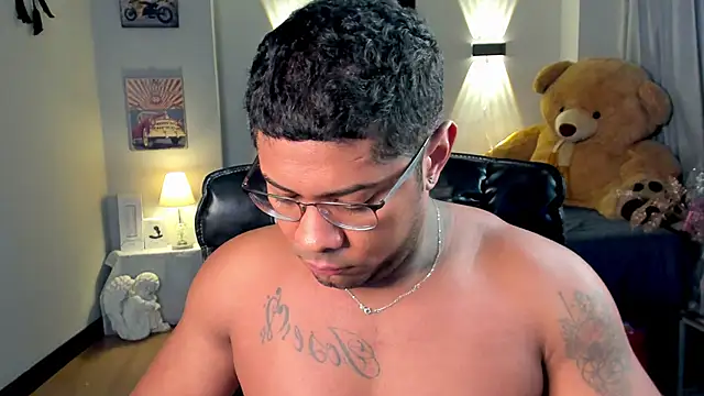 LEONHDZ online show from November 24, 5:18 am