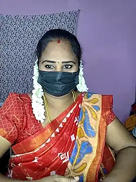 Snapshot of Tamil_devagi chatting on May 13, 5:10 pm Tamil devagi online show from May 13, 5:10 pm