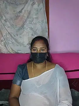 Snapshot of Tamil_devagi chatting on June 5, 4:52 am Tamil devagi online show from June 5, 4:52 am