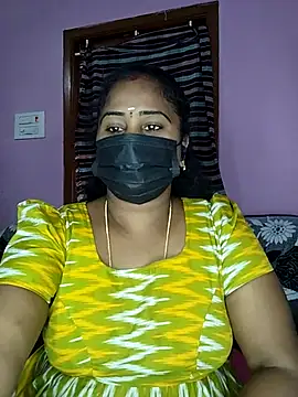Snapshot of Tamil_devagi chatting on June 18, 8:25 am Tamil devagi online show from June 18, 8:25 am