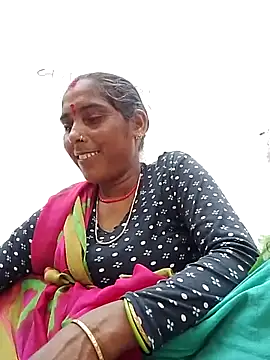 Snapshot of Xx_savita chatting on June 27, 1:43 am Xx savita online show from June 27, 1:43 am