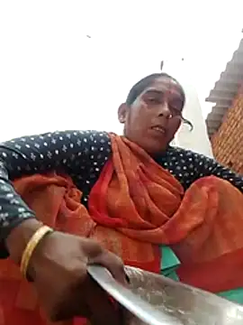 Snapshot of Xx_savita chatting on July 16, 1:22 am Xx savita online show from July 16, 1:22 am