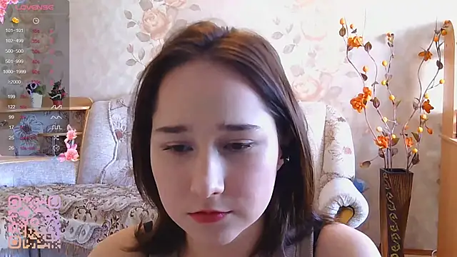 TianaMeiser online show from April 28, 11:15 am