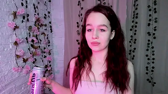 SteshaRay online show from December 1, 4:17 am