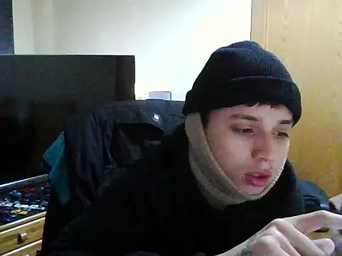 Snapshot of SanthiXx chatting on November 25, 4:07 pm SanthiXx online show from November 25, 4:07 pm