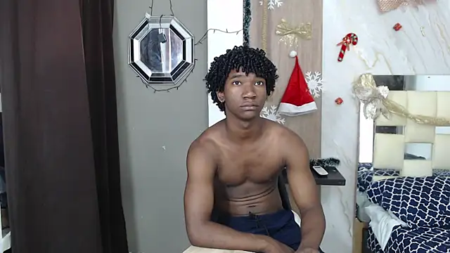 Snapshot of negga_cum chatting on January 7, 1:46 pm negga cum online show from January 7, 1:46 pm