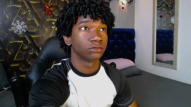 Snapshot of negga_cum chatting on January 9, 1:25 pm negga cum online show from January 9, 1:25 pm